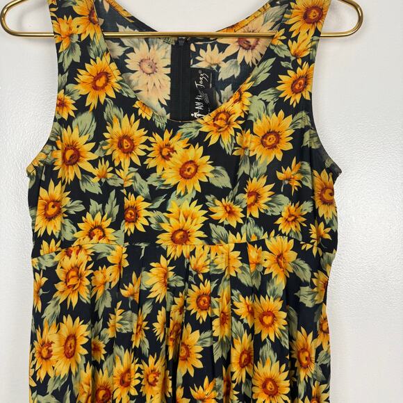 Floral Sunflower Print Dress - Picture 6 of 10